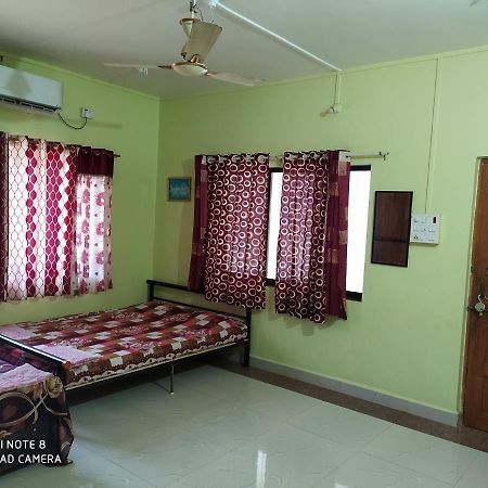 Swarajya Villa Nagaon  Kültér fotó